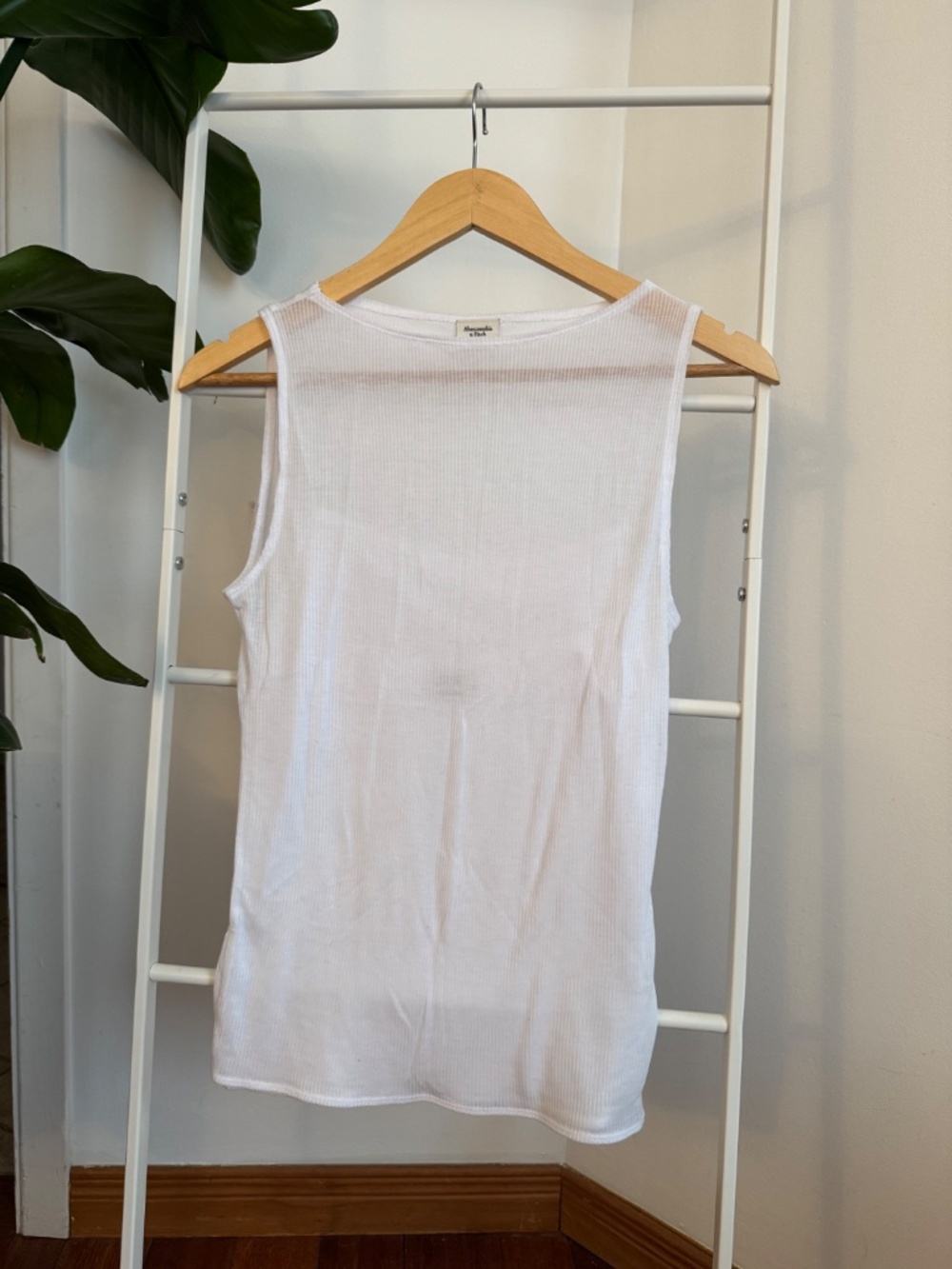 NWOT A&F Sheer Rib Layered Slash Top - Picture 4 of 7